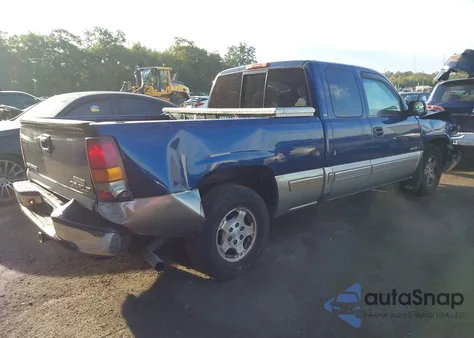 2000 Chevrolet Silverado C1500 from USA, damaged, VIN 2GCEC19T5Y1218645